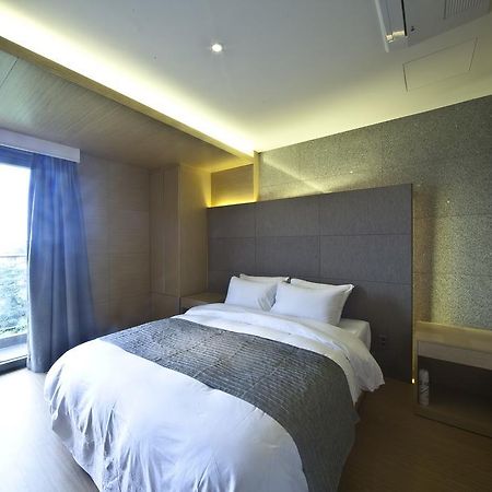 Stanford Hotel And Resort Чеджудо Экстерьер фото