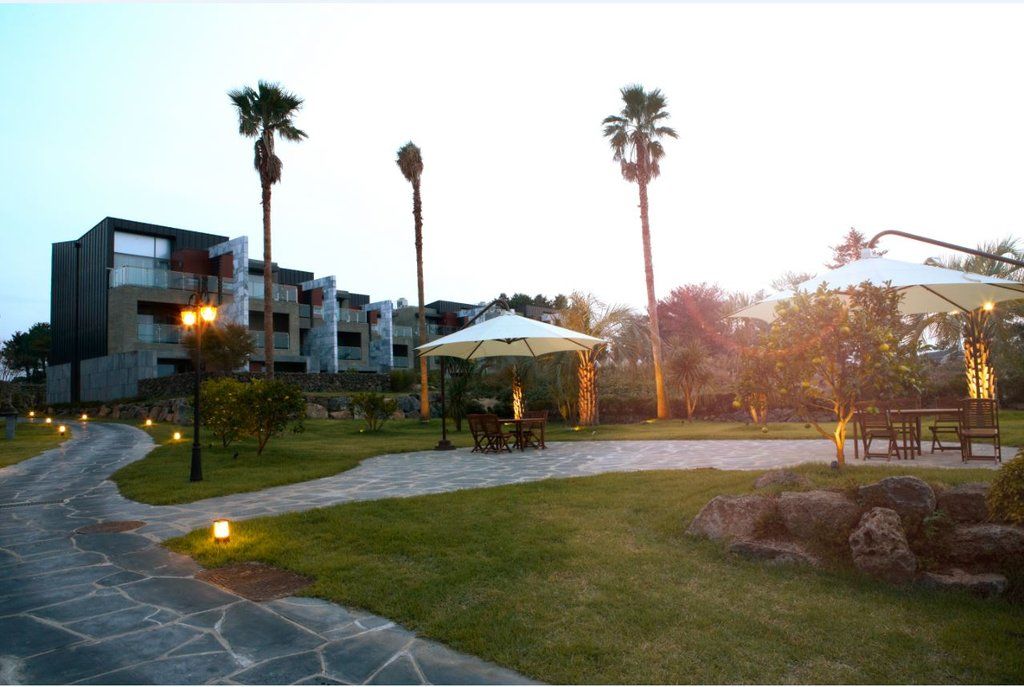 Stanford Hotel And Resort Чеджудо Экстерьер фото